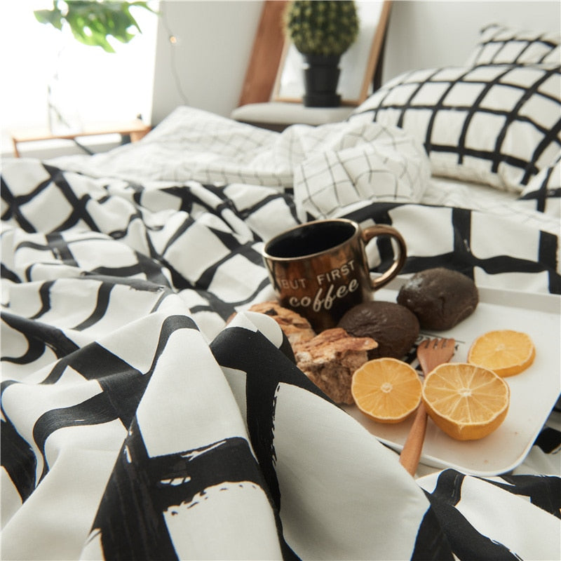 Bedding Set 100% Cotton (Black And White)