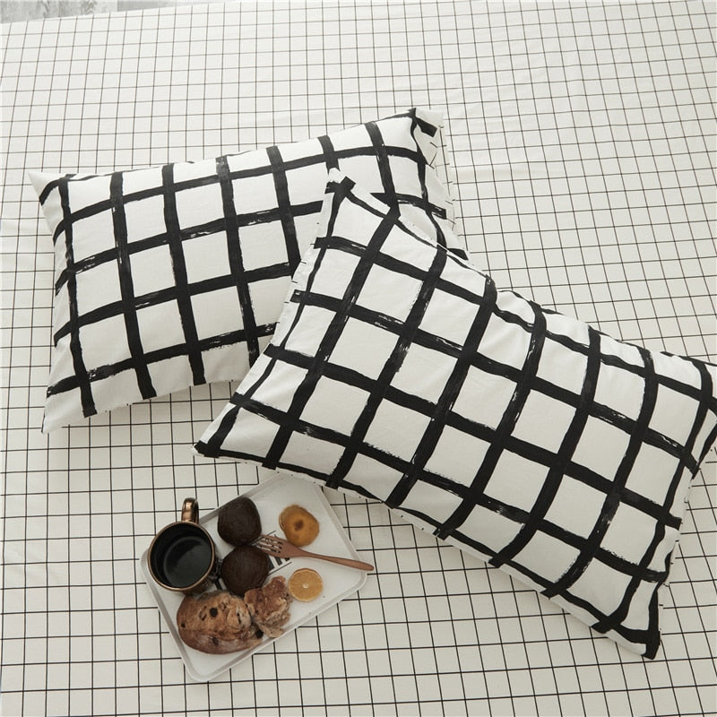 Bedding Set 100% Cotton (Black And White)